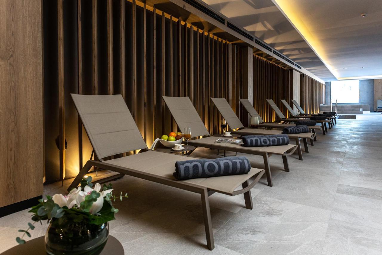 Hotel Monti Spa & Wellness Hadzici Luaran gambar
