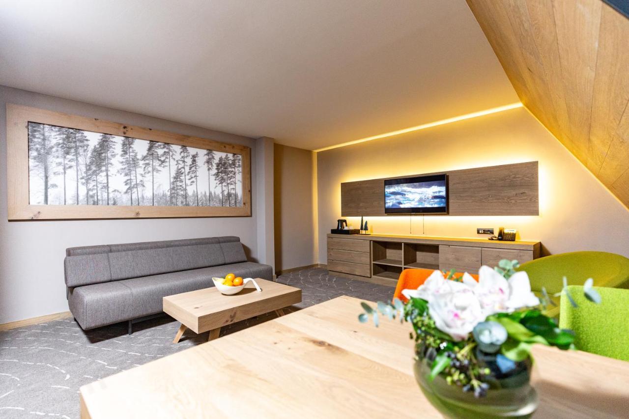 Hotel Monti Spa & Wellness Hadzici Luaran gambar