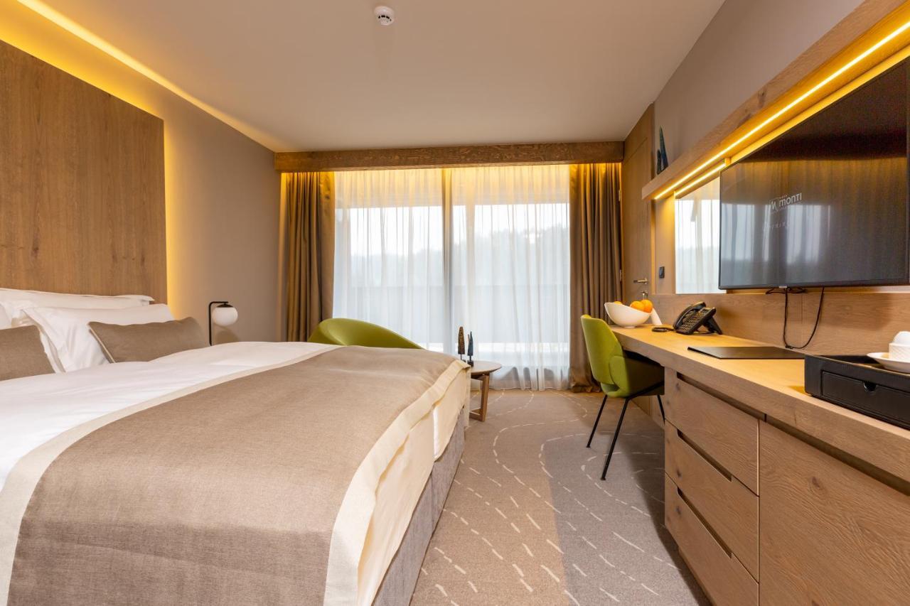 Hotel Monti Spa & Wellness Hadzici Luaran gambar
