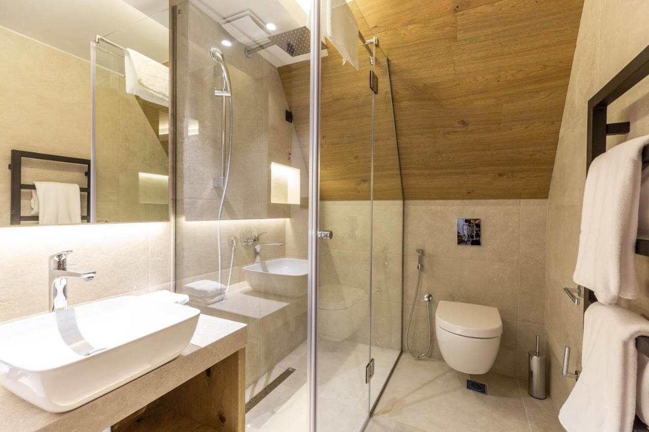 Hotel Monti Spa & Wellness Hadzici Luaran gambar
