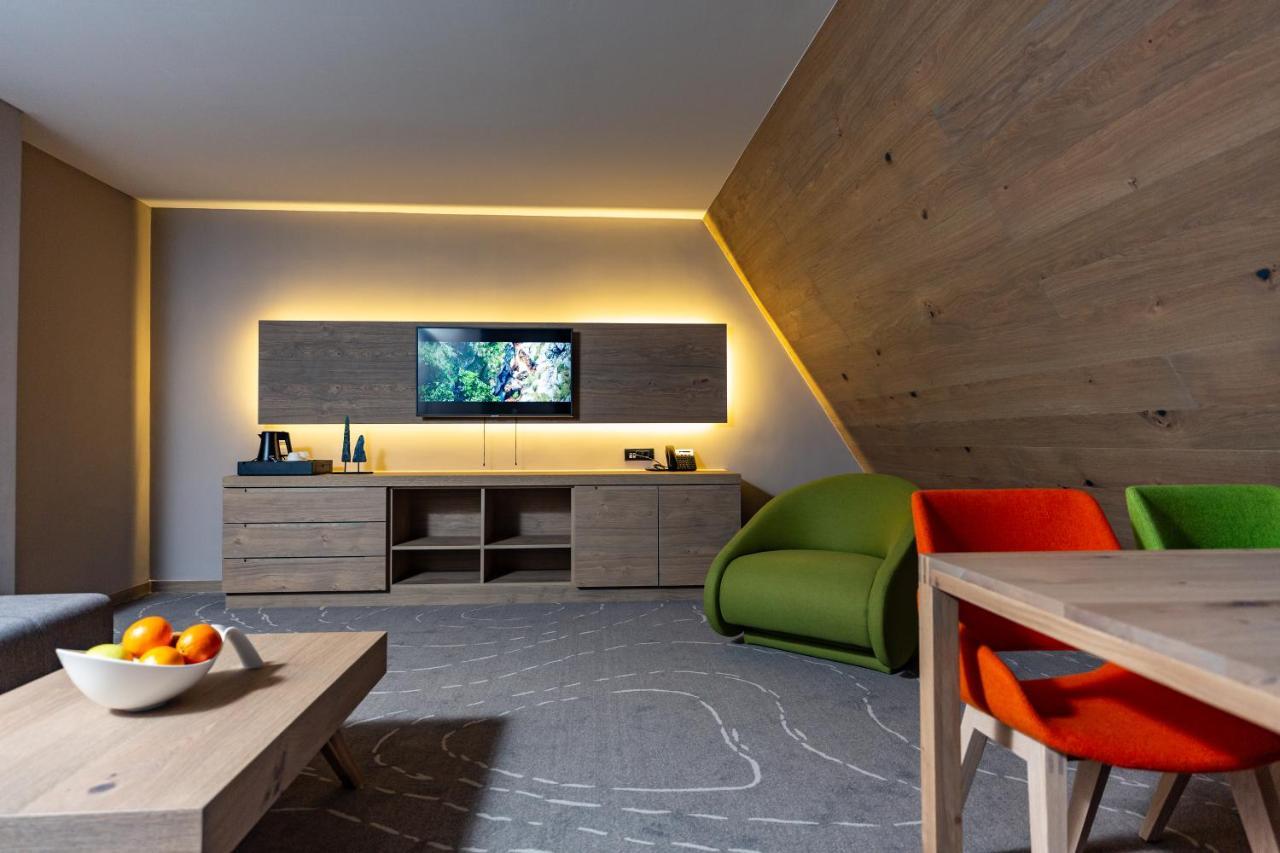 Hotel Monti Spa & Wellness Hadzici Luaran gambar