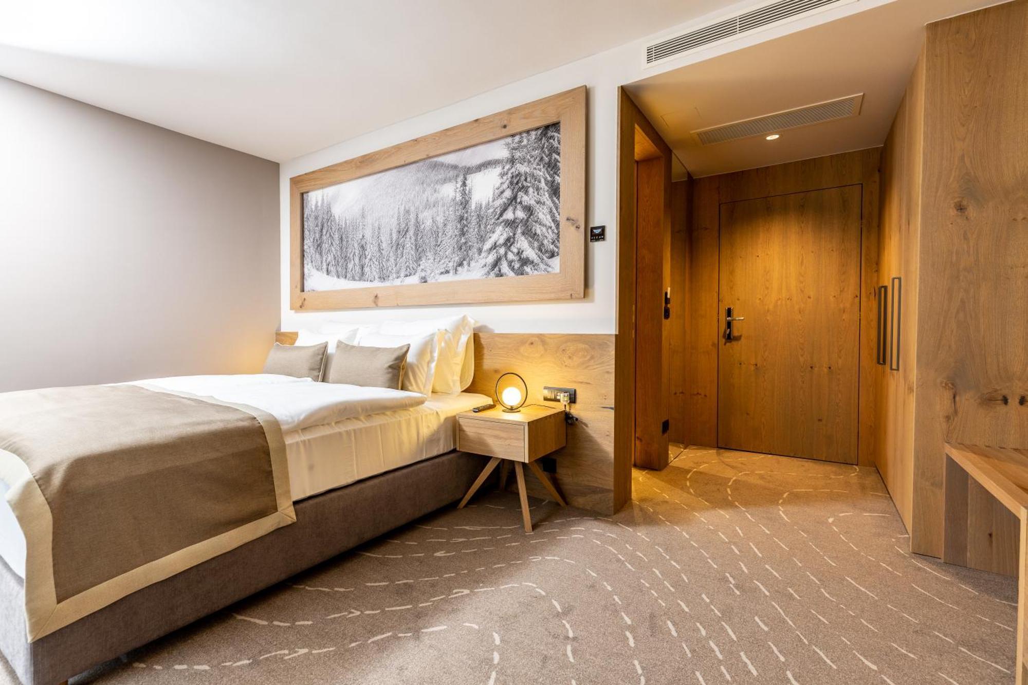 Hotel Monti Spa & Wellness Hadzici Luaran gambar