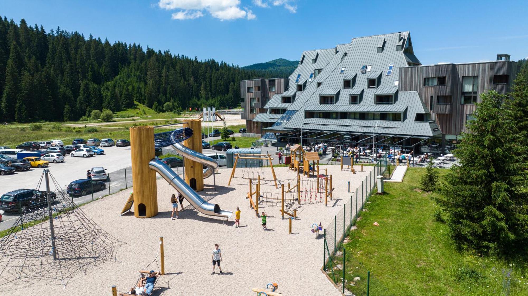 Hotel Monti Spa & Wellness Hadzici Luaran gambar